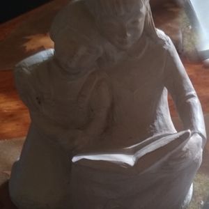 Vintage Austin prod 1981 sculpture